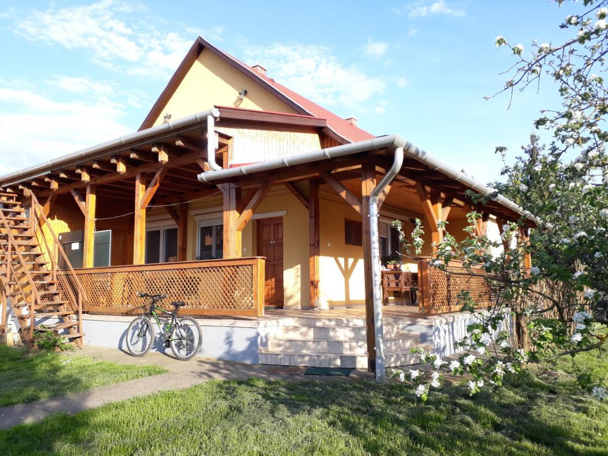Örvény Vendégház Tiszafüred Exterior foto